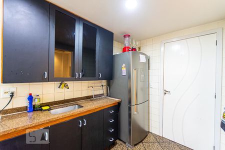 Apartamento à venda com 62m², 2 quartos e 1 vaga Apartamento à venda com 62m², 2 quartos e 1 vagaCozinha