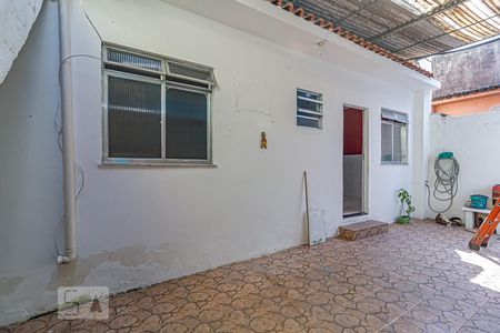 Studio para alugar com 30m², 1 quarto e sem vaga Studio para alugar com 30m², 1 quarto e sem vagaFachada