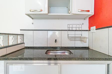 Studio de kitnet/studio para alugar com 1 quarto, 30m² em Taquara, Rio de Janeiro