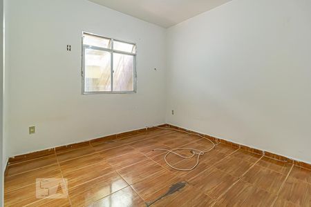 Quarto de kitnet/studio para alugar com 1 quarto, 30m² em Taquara, Rio de Janeiro