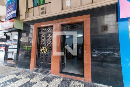 Studio para alugar com 18m², 1 quarto e sem vaga Studio para alugar com 18m², 1 quarto e sem vagaFachada