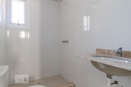 Banheiro da Suíte de apartamento à venda com 2 quartos, 83m² em Bom Jesus, Porto Alegre