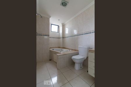 Apartamento à venda com 150m², 3 quartos e 2 vagasBanheiro quarto 3 suíte