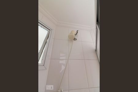 Apartamento à venda com 150m², 3 quartos e 2 vagasBanheiro de serviço - chuveiro