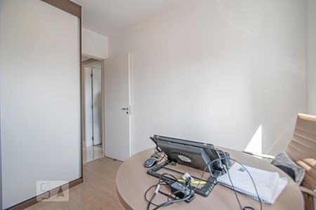 Apartamento à venda com 125m², 3 quartos e 2 vagasQuarto 2