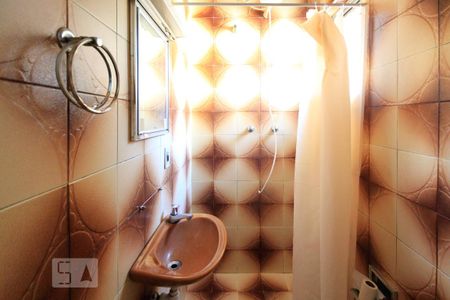 Casa para alugar com 100m², 2 quartos e sem vaga Casa para alugar com 100m², 2 quartos e sem vagaBanheiro