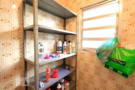Casa para alugar com 100m², 2 quartos e sem vaga Casa para alugar com 100m², 2 quartos e sem vagaDespensa