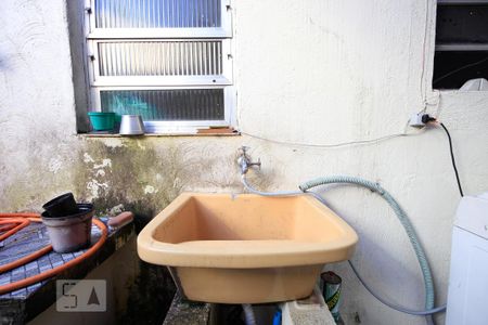 Casa para alugar com 100m², 2 quartos e sem vaga Casa para alugar com 100m², 2 quartos e sem vagaLavanderia