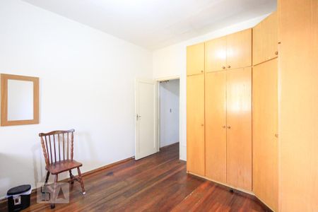 Quarto 1 de casa para alugar com 2 quartos, 100m² em Vila Clementino, São Paulo