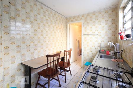 Casa para alugar com 100m², 2 quartos e sem vaga Casa para alugar com 100m², 2 quartos e sem vagaCozinha