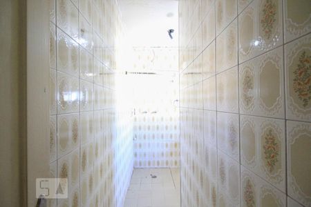 Casa para alugar com 100m², 2 quartos e sem vaga Casa para alugar com 100m², 2 quartos e sem vagaBanheiro Social