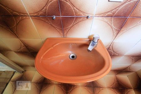 Casa para alugar com 100m², 2 quartos e sem vaga Casa para alugar com 100m², 2 quartos e sem vagaBanheiro