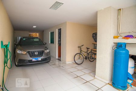 Casa de condomínio à venda com 330m², 3 quartos e 3 vagasGaragem
