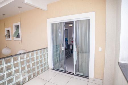 Casa de condomínio à venda com 330m², 3 quartos e 3 vagasVaranda do Quarto 2