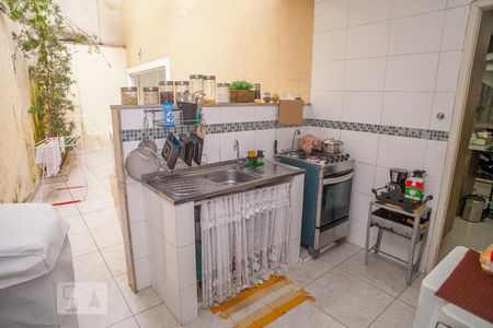 Casa de condomínio à venda com 330m², 3 quartos e 3 vagasCozinha e Área de Serviço