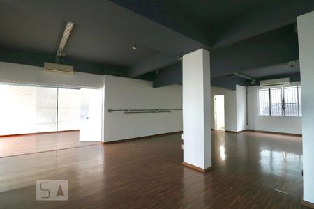 Apartamento à venda com 170m², 5 quartos e sem vagaSala
