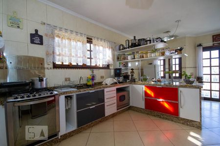 Casa à venda com 175m², 4 quartos e 3 vagas Casa à venda com 175m², 4 quartos e 3 vagasCozinha