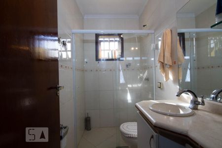 Casa à venda com 175m², 4 quartos e 3 vagas Casa à venda com 175m², 4 quartos e 3 vagasBanheiro da Suíte