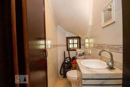 Casa à venda com 175m², 4 quartos e 3 vagas Casa à venda com 175m², 4 quartos e 3 vagasLavabo da Cozinha