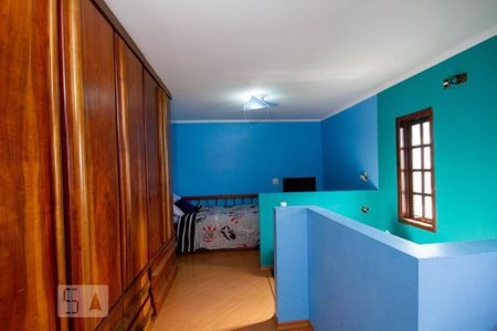 Casa à venda com 175m², 4 quartos e 3 vagas Casa à venda com 175m², 4 quartos e 3 vagasQuarto 4