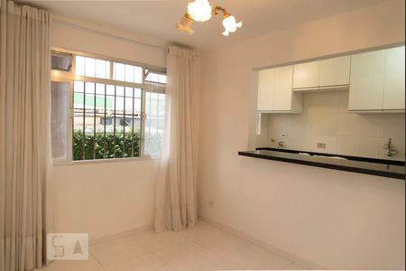 Sala de apartamento para alugar com 1 quarto, 40m² em Vila Prudente, São Paulo