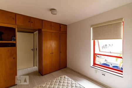 Quarto de kitnet/studio para alugar com 1 quarto, 60m² em Jardim Sao Dimas, São José dos Campos