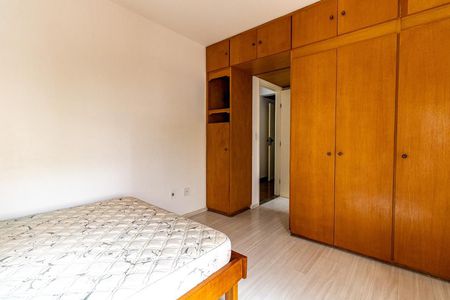 Quarto de kitnet/studio para alugar com 1 quarto, 60m² em Jardim Sao Dimas, São José dos Campos