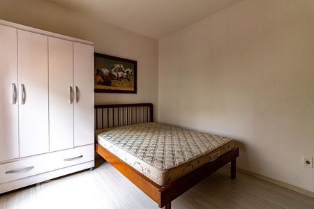Quarto de kitnet/studio para alugar com 1 quarto, 60m² em Jardim Sao Dimas, São José dos Campos