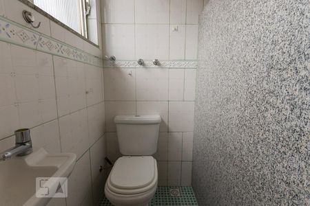 Banheiro de Serviço de apartamento à venda com 2 quartos, 80m² em Vila Isabel, Rio de Janeiro