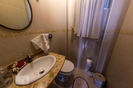 Apartamento à venda com 210m², 3 quartos e 2 vagasLavabo