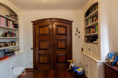 Apartamento à venda com 210m², 3 quartos e 2 vagasEscritório