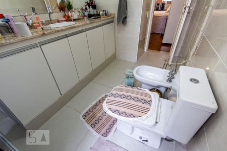 Apartamento à venda com 210m², 3 quartos e 2 vagasSuíte