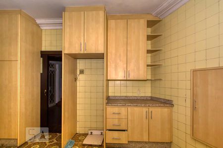 Casa para alugar com 300m², 5 quartos e 4 vagasCozinha