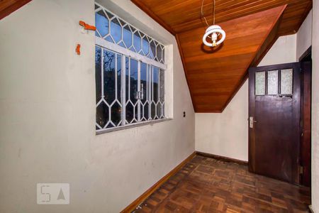 Casa para alugar com 300m², 5 quartos e 4 vagasEscritório 1