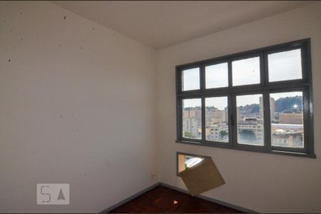 Quarto de apartamento para alugar com 1 quarto, 45m² em Centro, Rio de Janeiro
