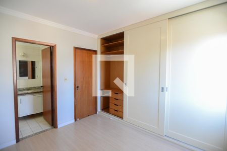 Apartamento para alugar com 107m², 3 quartos e 2 vagas Apartamento para alugar com 107m², 3 quartos e 2 vagasSuíte