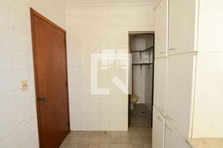 Apartamento para alugar com 107m², 3 quartos e 2 vagas Apartamento para alugar com 107m², 3 quartos e 2 vagasÁrea de Serviço