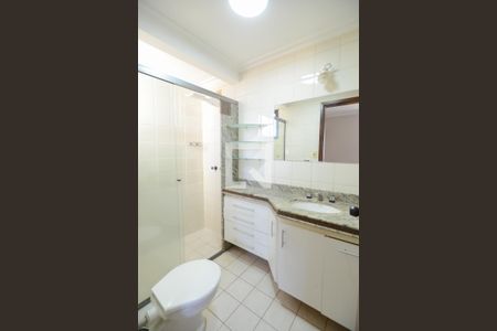 Apartamento para alugar com 107m², 3 quartos e 2 vagas Apartamento para alugar com 107m², 3 quartos e 2 vagasBanheiro da Suíte