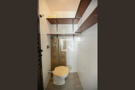 Apartamento para alugar com 107m², 3 quartos e 2 vagas Apartamento para alugar com 107m², 3 quartos e 2 vagasBanheiro de serviço