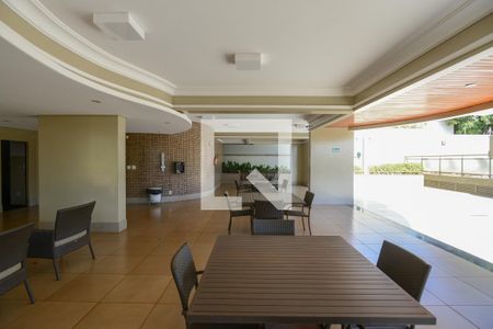 Apartamento para alugar com 107m², 3 quartos e 2 vagas Apartamento para alugar com 107m², 3 quartos e 2 vagasÁrea comum - Salão de festas