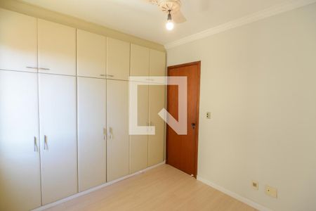Apartamento para alugar com 107m², 3 quartos e 2 vagas Apartamento para alugar com 107m², 3 quartos e 2 vagasQuarto