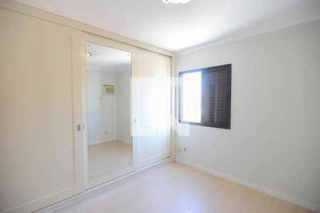 Apartamento para alugar com 107m², 3 quartos e 2 vagas Apartamento para alugar com 107m², 3 quartos e 2 vagasSuíte