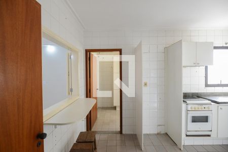 Apartamento para alugar com 107m², 3 quartos e 2 vagas Apartamento para alugar com 107m², 3 quartos e 2 vagasCozinha