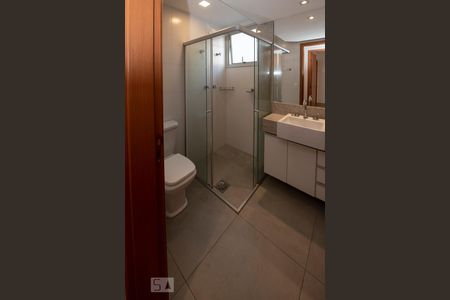 Apartamento à venda com 65m², 2 quartos e 2 vagassuíte