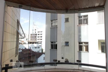 Sacada da Sala de apartamento para alugar com 3 quartos, 70m² em Serra, Belo Horizonte