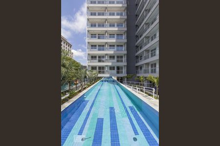 Apartamento à venda com 52m², 2 quartos e 1 vaga Apartamento à venda com 52m², 2 quartos e 1 vagaÁrea comum - Piscina