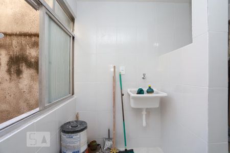 Apartamento para alugar com 56m², 2 quartos e sem vagaÁrea de Serviço