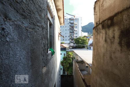 Apartamento para alugar com 56m², 2 quartos e sem vagaÁrea de Serviço Vista