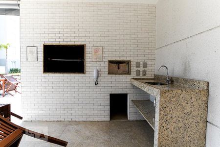 Apartamento para alugar com 49m², 2 quartos e 1 vaga Apartamento para alugar com 49m², 2 quartos e 1 vagaÁrea Comum - Churrasqueira