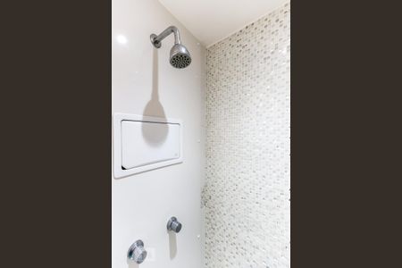 Apartamento para alugar com 49m², 2 quartos e 1 vaga Apartamento para alugar com 49m², 2 quartos e 1 vagaBanheiro
